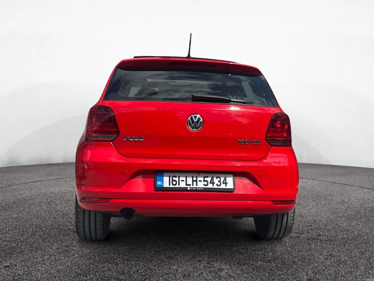 2016 Polo 1.2 TSI **RARE SPEC** SUNROOF ** - Image 4