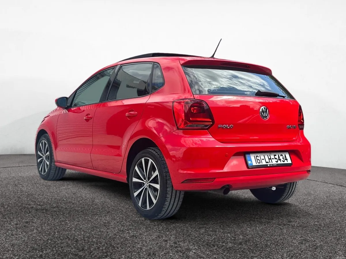2016 Polo 1.2 TSI **RARE SPEC** SUNROOF ** - Image 3