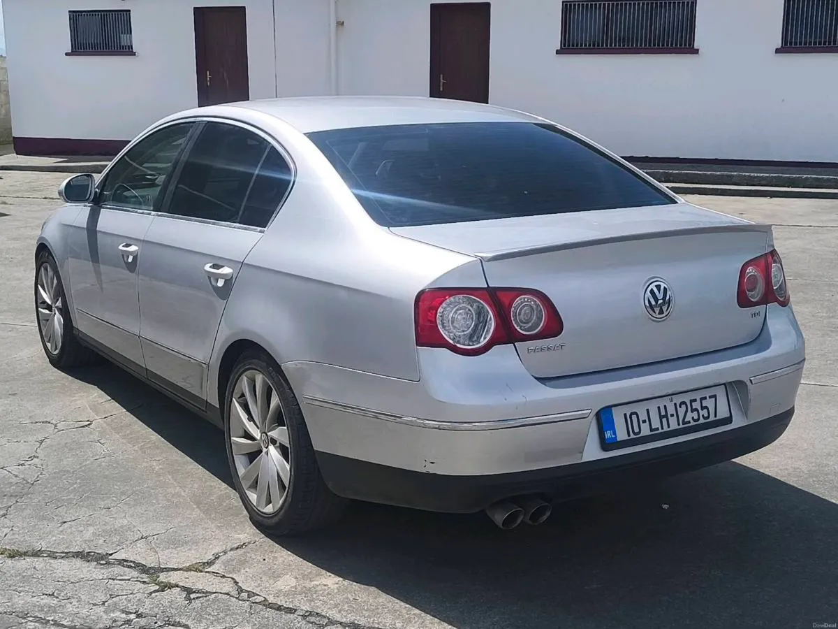 2010 VW PASSAT ,,,, FULL SERVICE HISTORY - Image 2