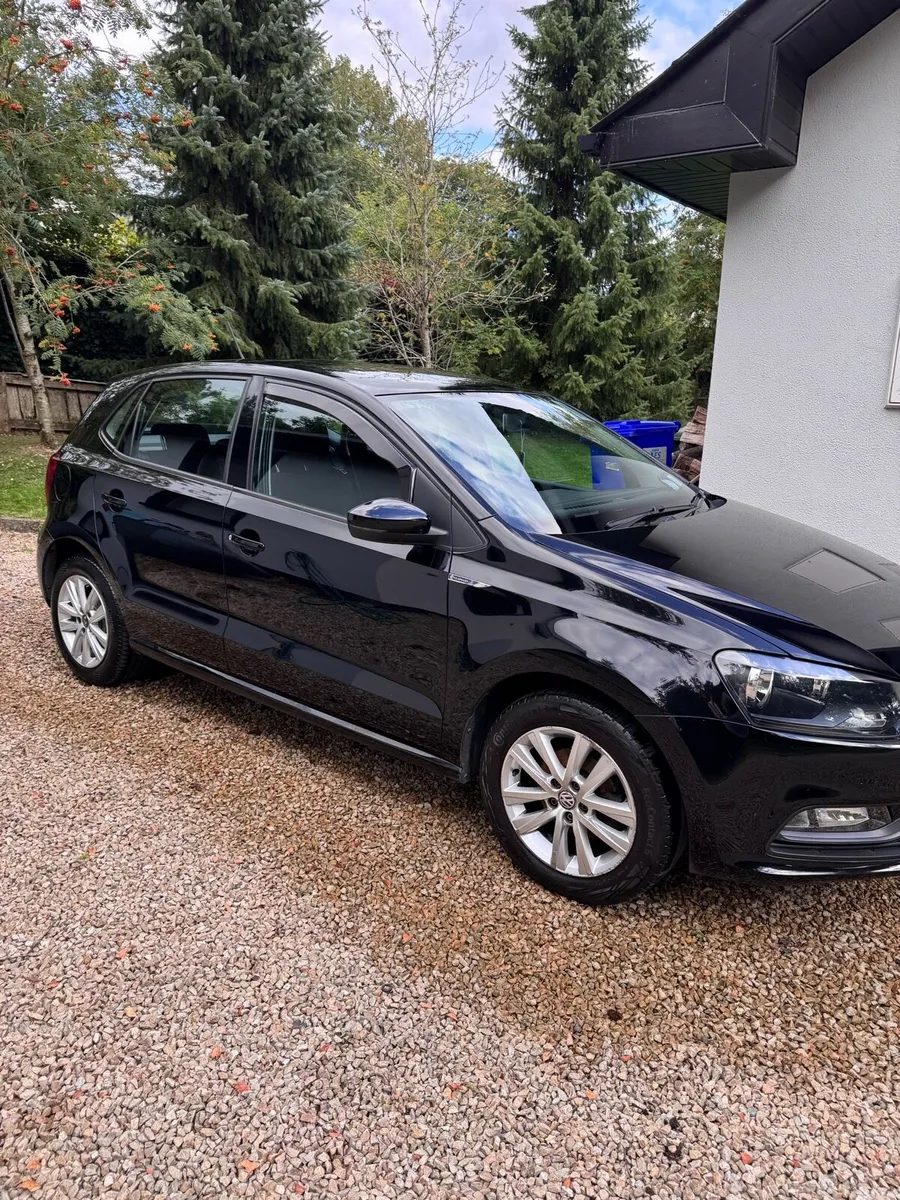 Volkswagen Polol 1.0L, only 63000km. Open to offer - Image 3