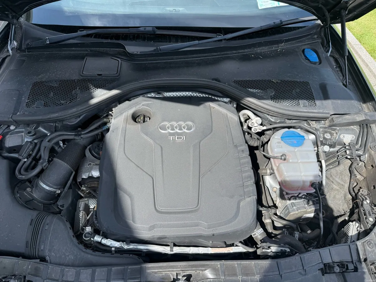 2017 Audi A6  S-Line Auto Black Edition - Image 4
