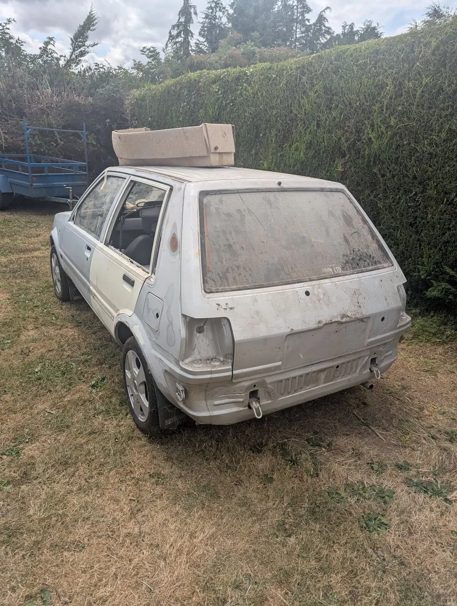 Toyota Starlet 1987 - Image 6