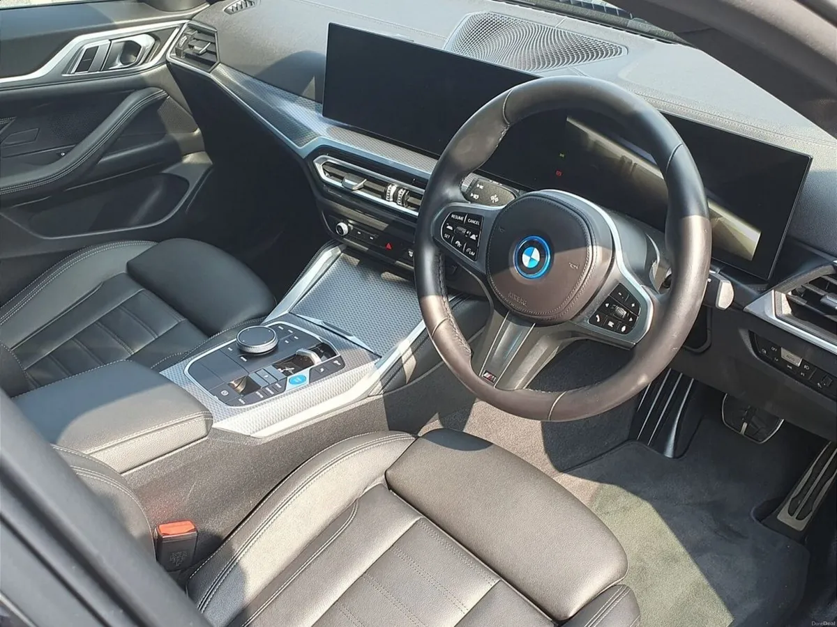 BMW i4 eDrive35 M Sport - Image 6
