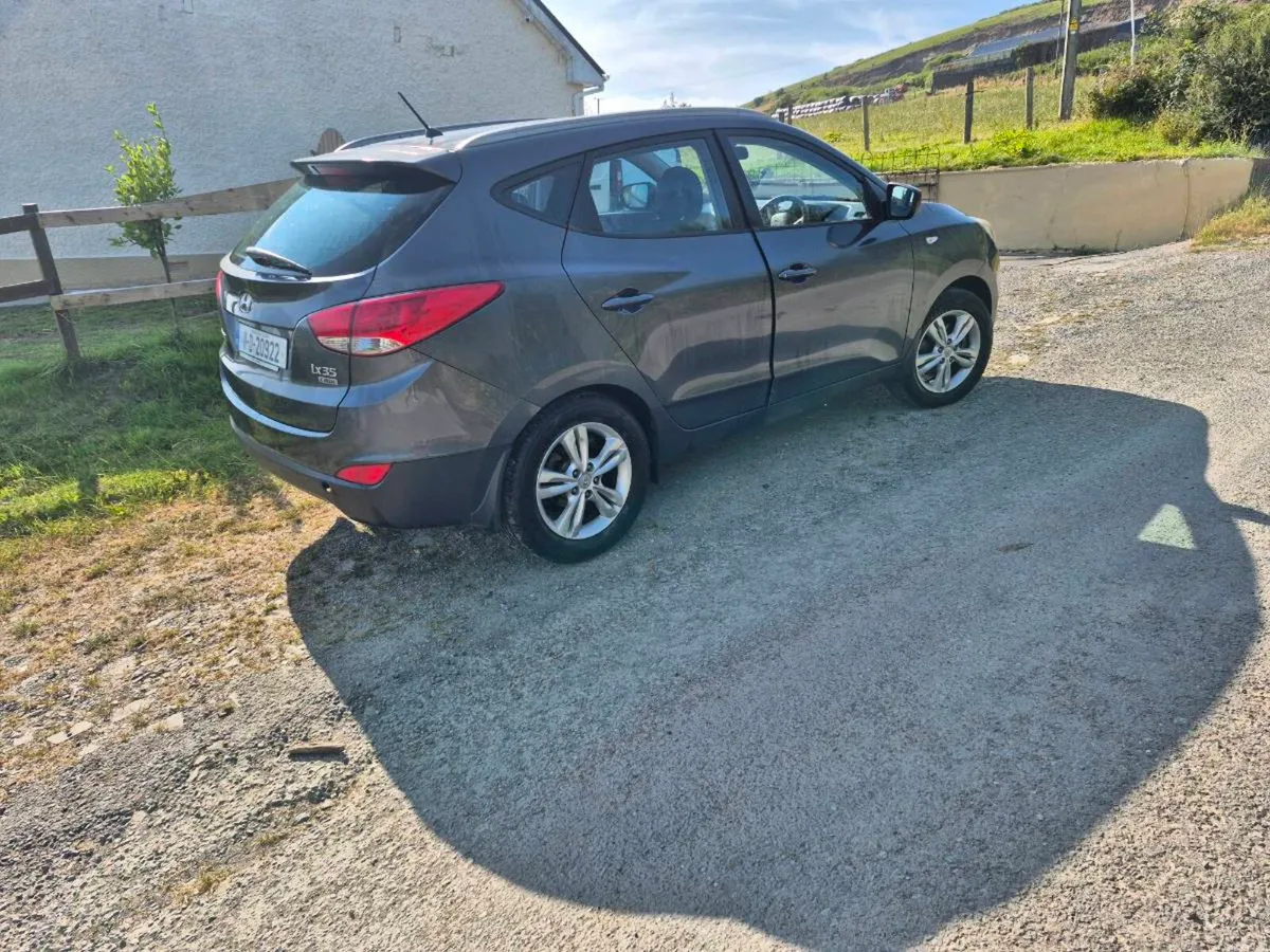 Hyundai ix35  2011 - Image 3