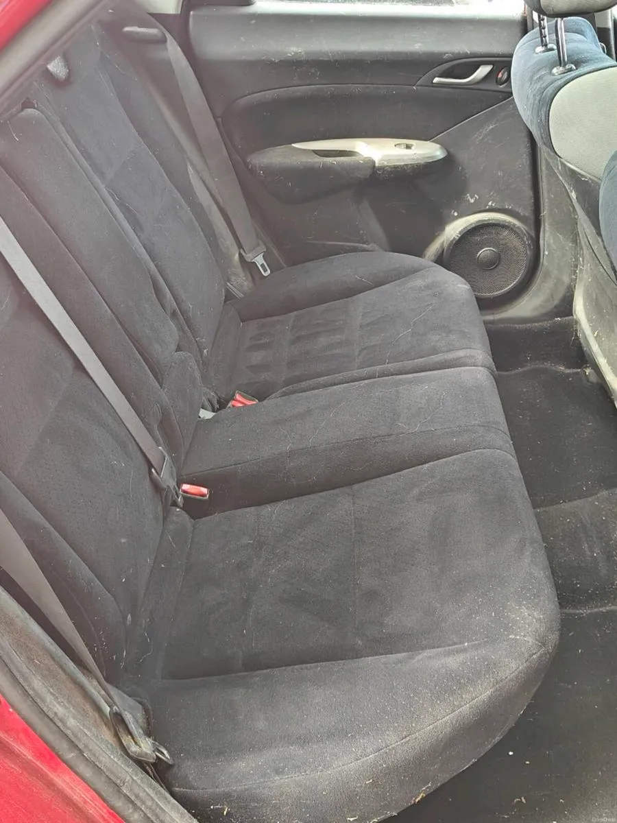 Honda Civic - Image 5