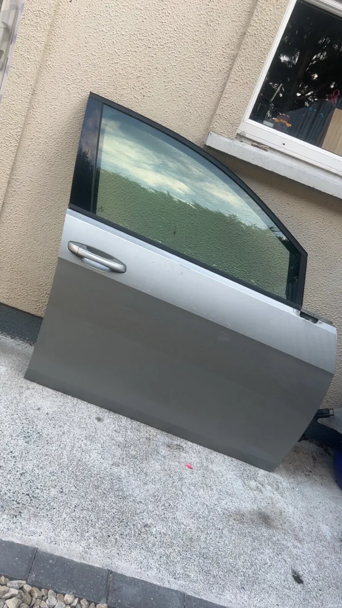 Vw golf door - Image 2