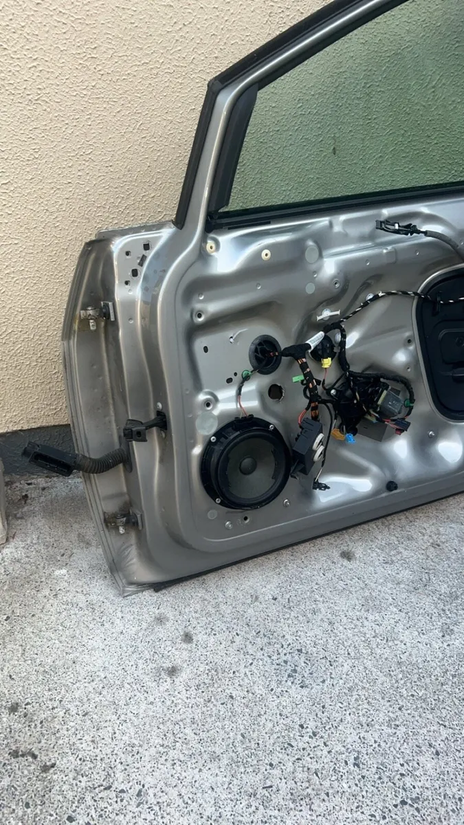 Vw golf door - Image 5