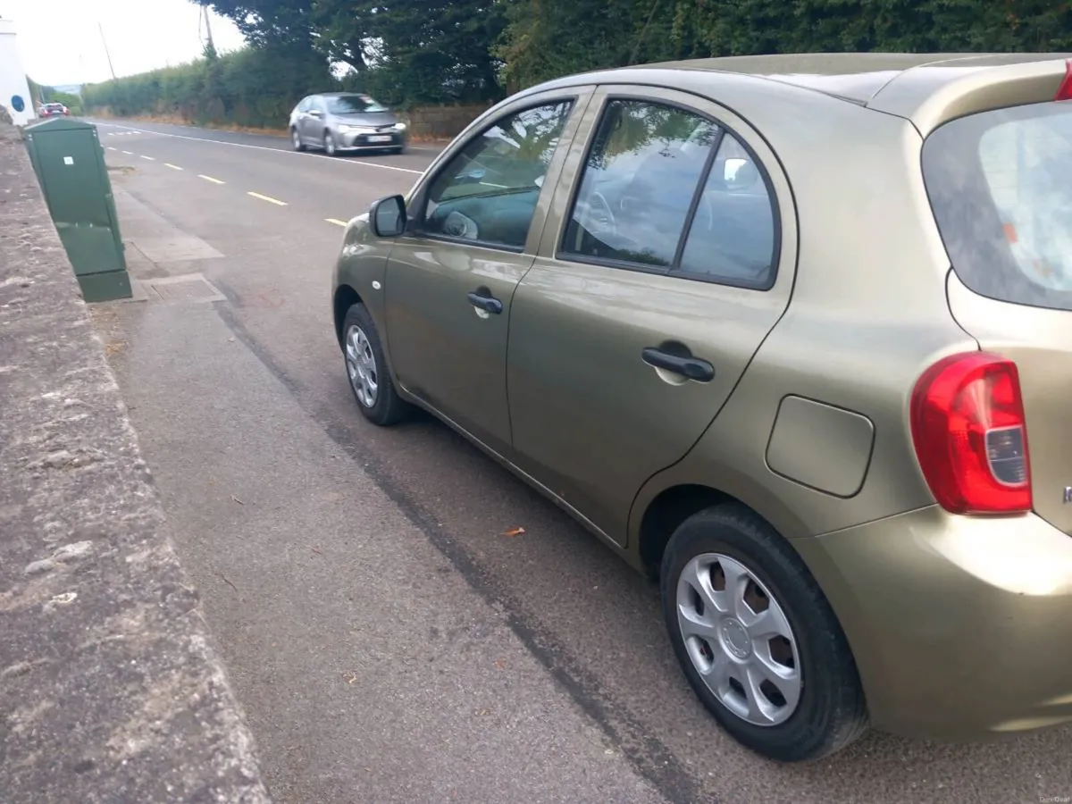 Motor car - Image 3