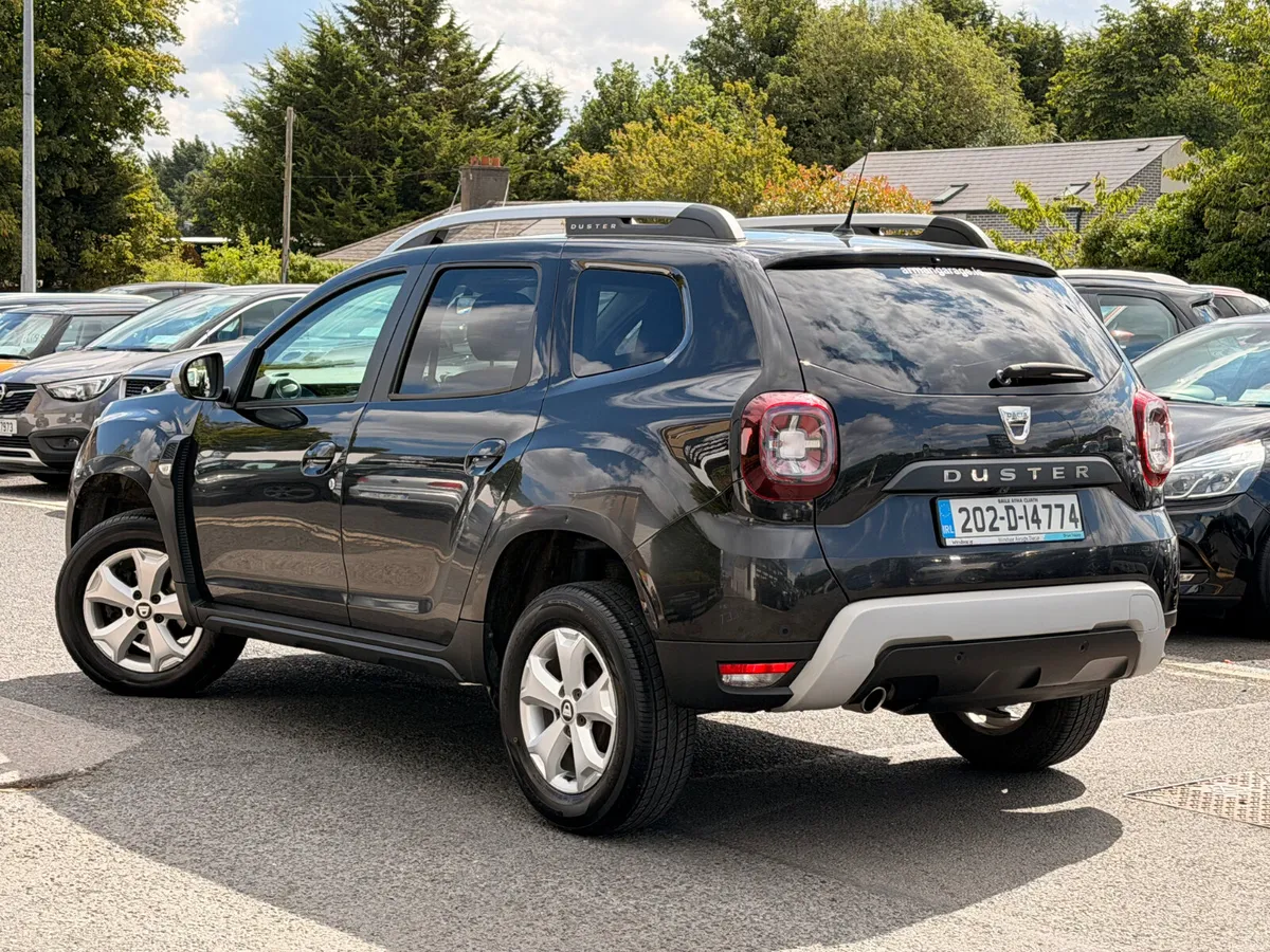 Dacia Duster 2020 1.5 blue edition - Image 3