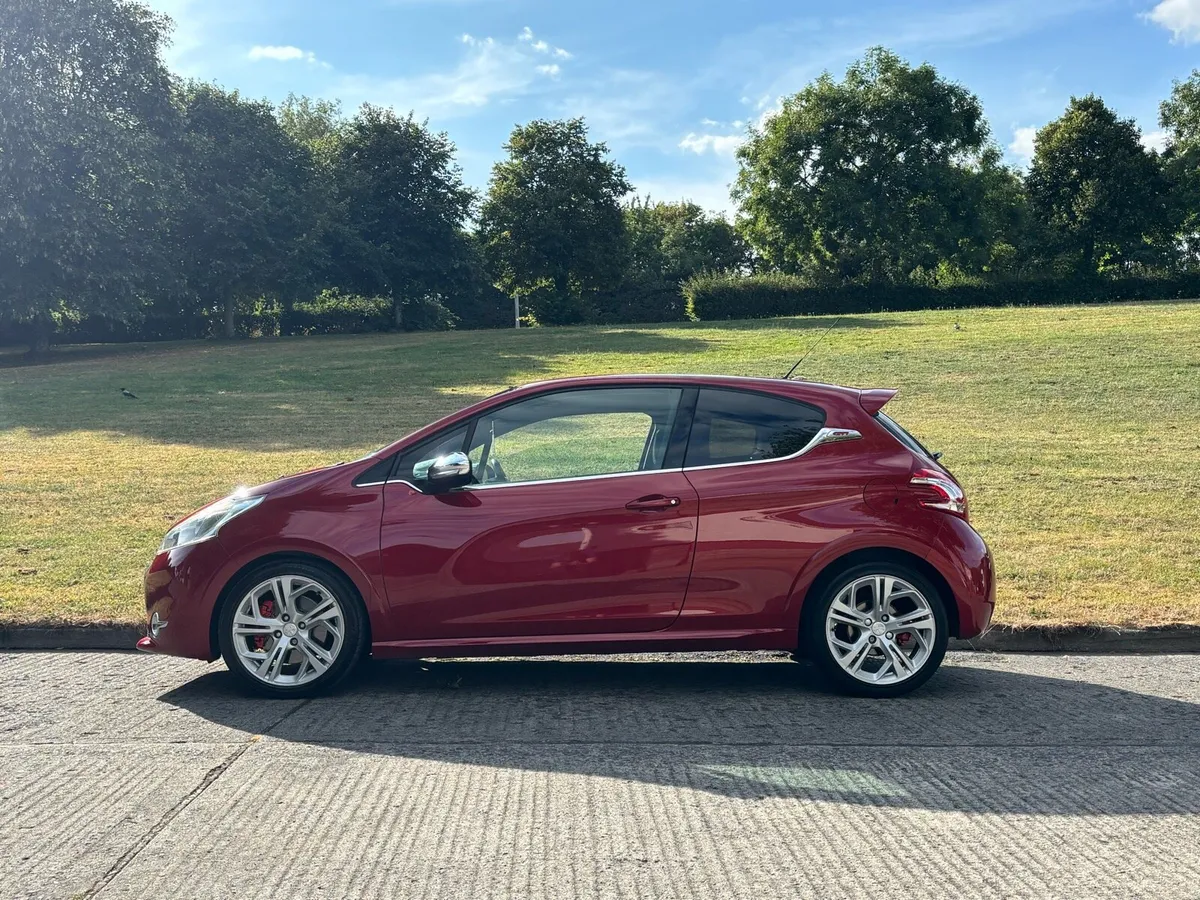2013 Peugeot 208 GTI Manual 1.6 200BHP - Image 4