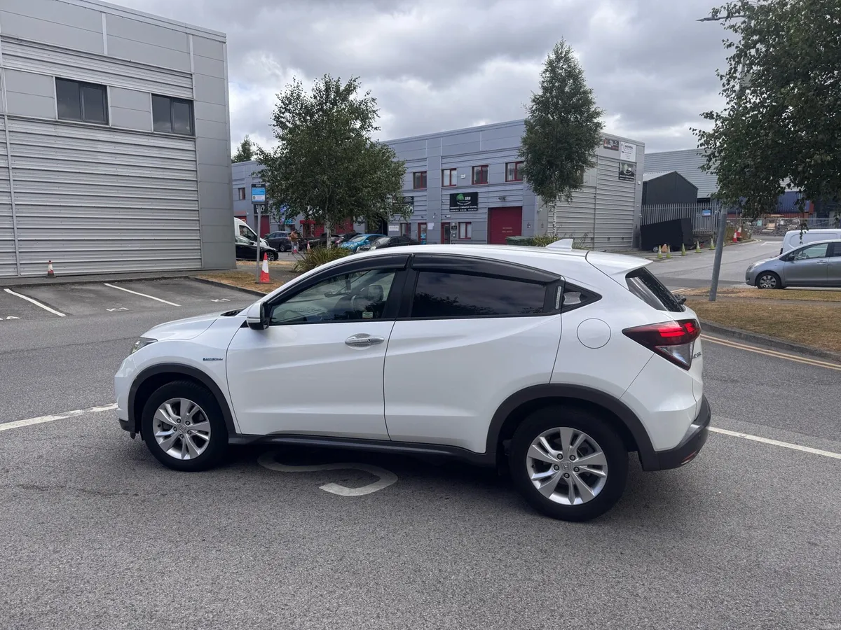 Honda Vezel - Image 2