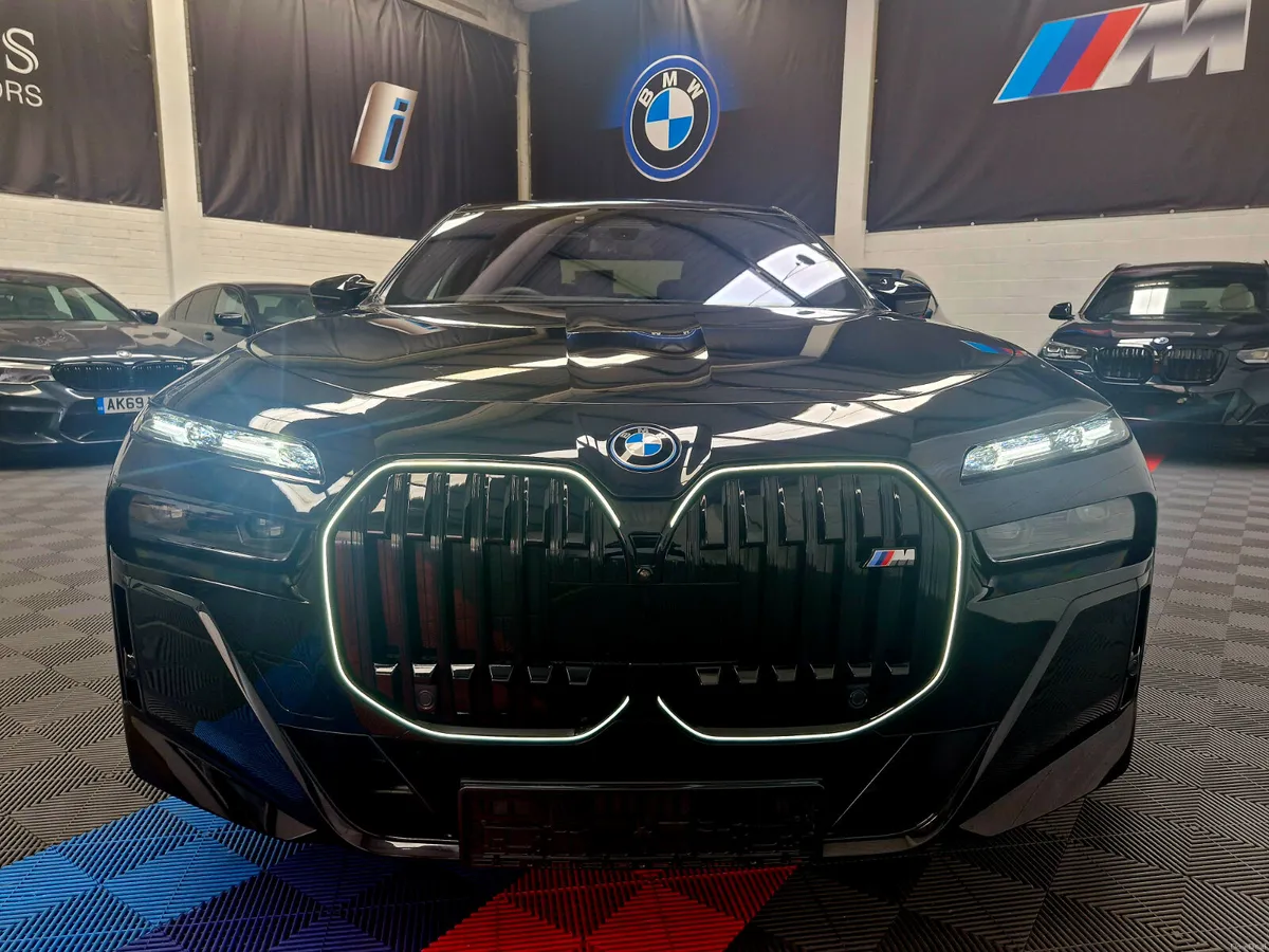 M70 XDRIVE ^ULTIMATE^ €250,000 NEW (EVERY OPTION) - Image 5
