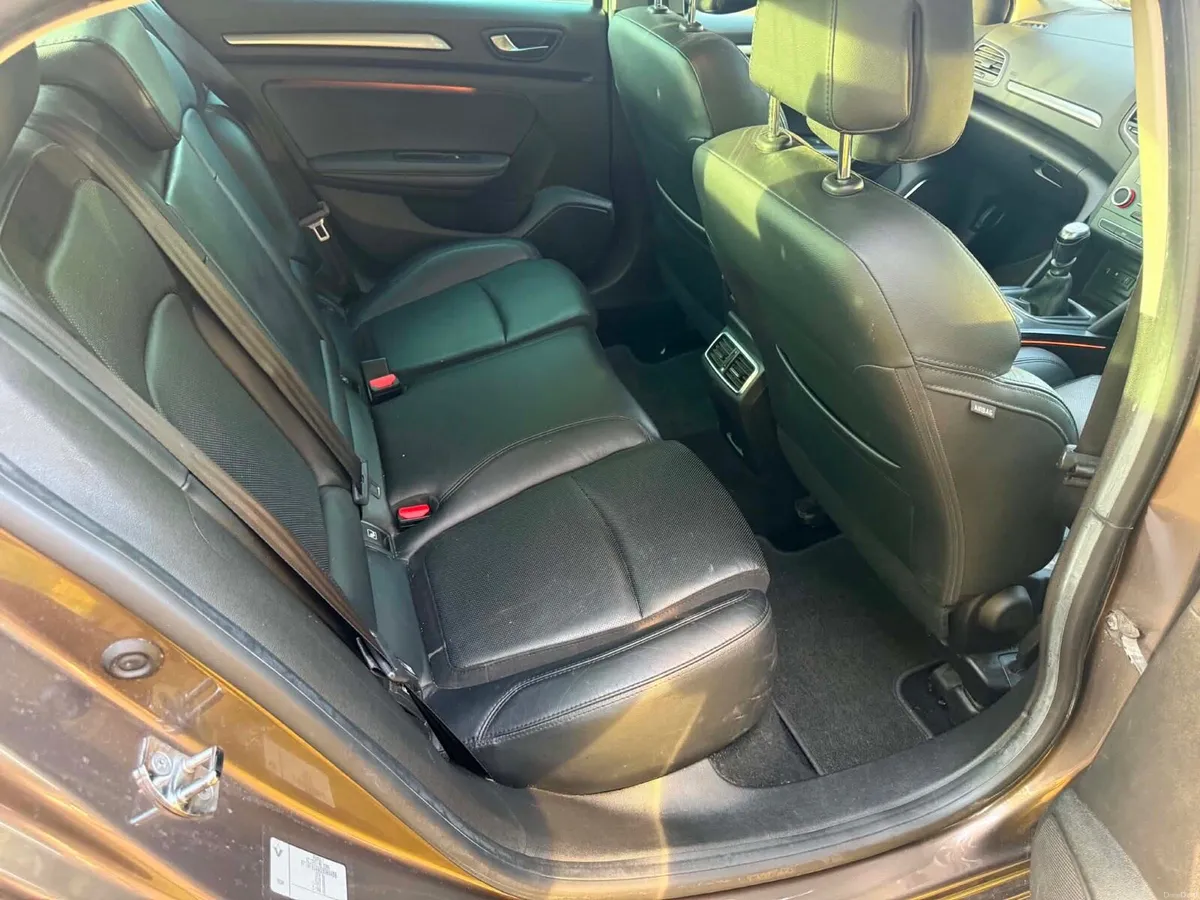 2018 Renault megane 1.5 deisel nct and tax - Image 6