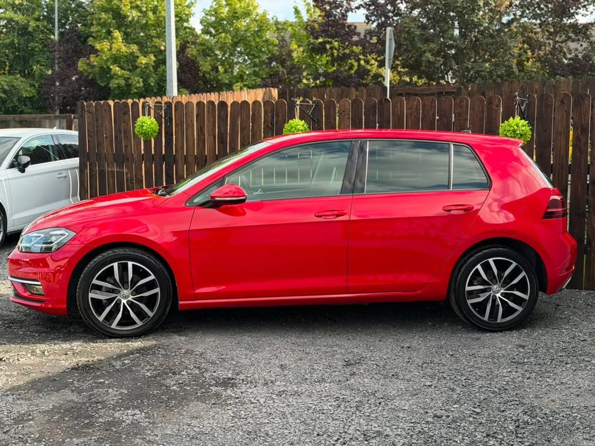 Volkswagen Golf MK7.5 - AUTO - 62K KMS - Image 4