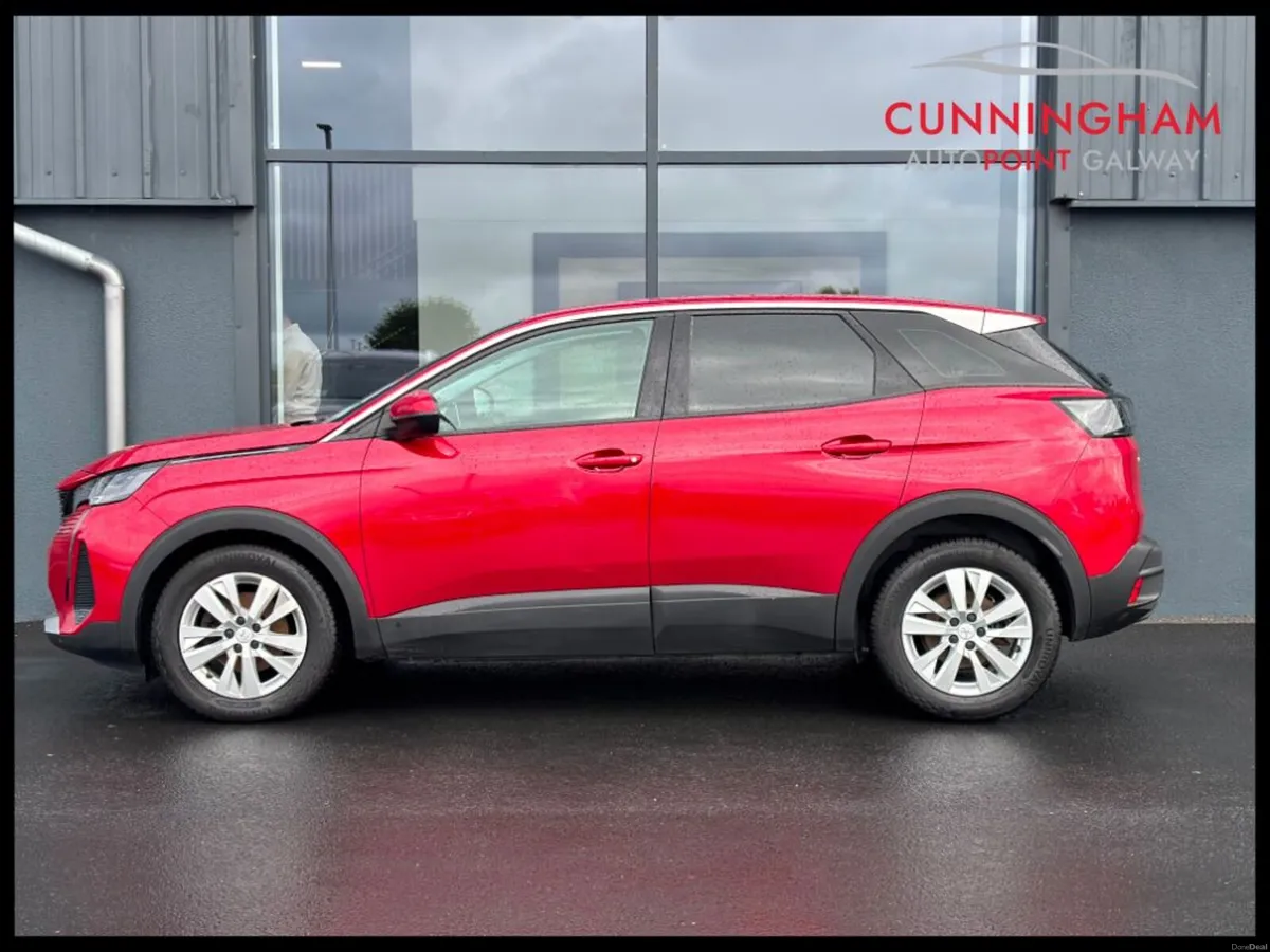 Peugeot 3008 1.2i Active Manual - Image 4