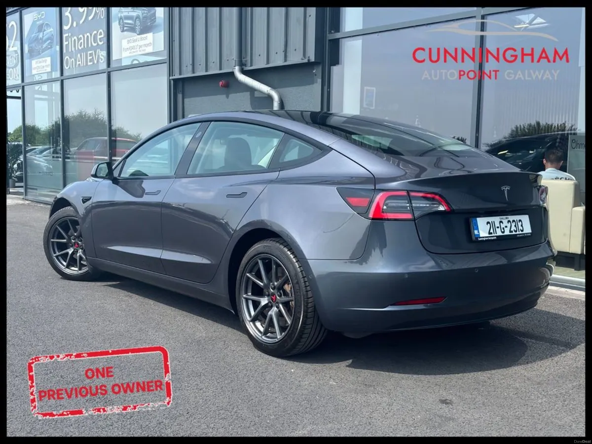 Tesla Model 3 RWD [Low Mileage] - Image 2