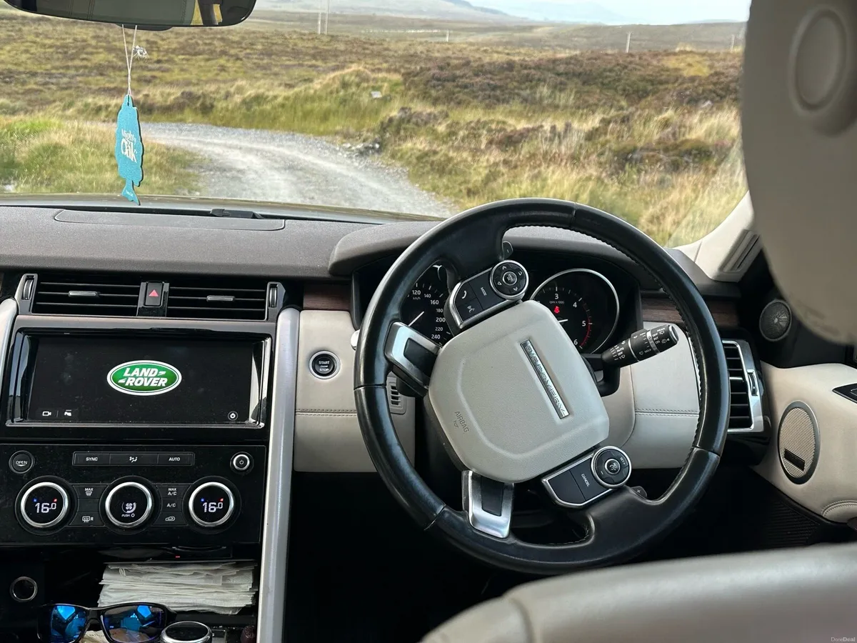 2017 Discovery 7 seater - Image 6