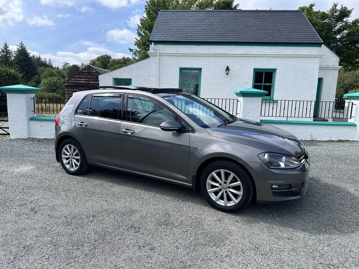 2016 VW Golf 1.2 TSI Bluemotion Lounge Edition - Image 1