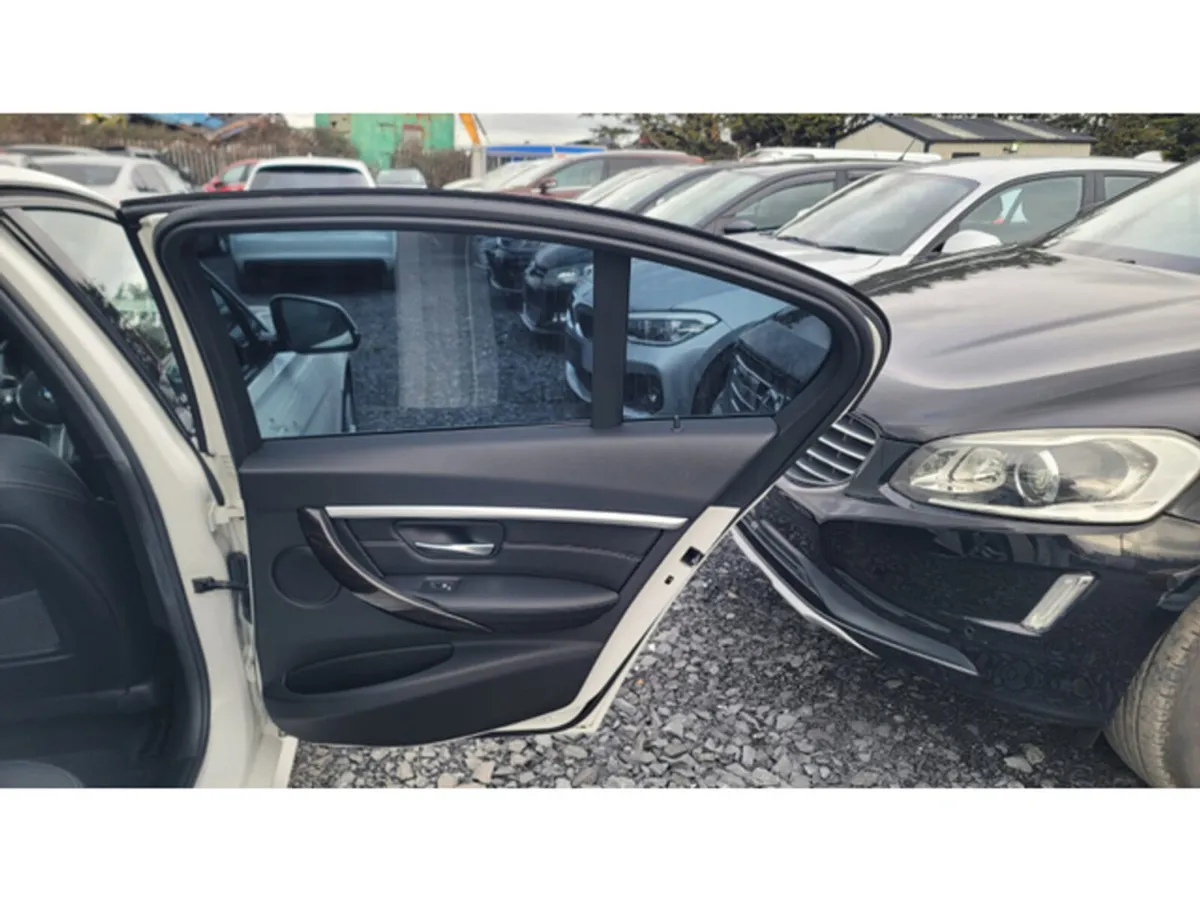 BMW 3-Series 2.0L Automatic Petrol Plug-In-Hybrid - Image 6