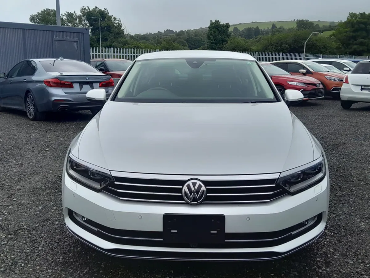 Volkswagen Passat Estate TSI COMFORT LINE - Automa - Image 2