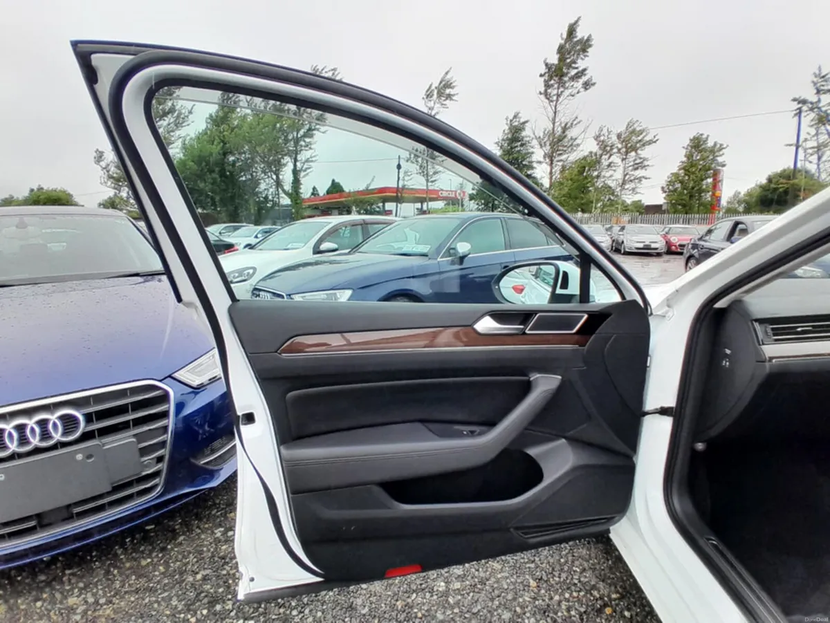 Volkswagen Passat Estate TSI COMFORT LINE - Automa - Image 4