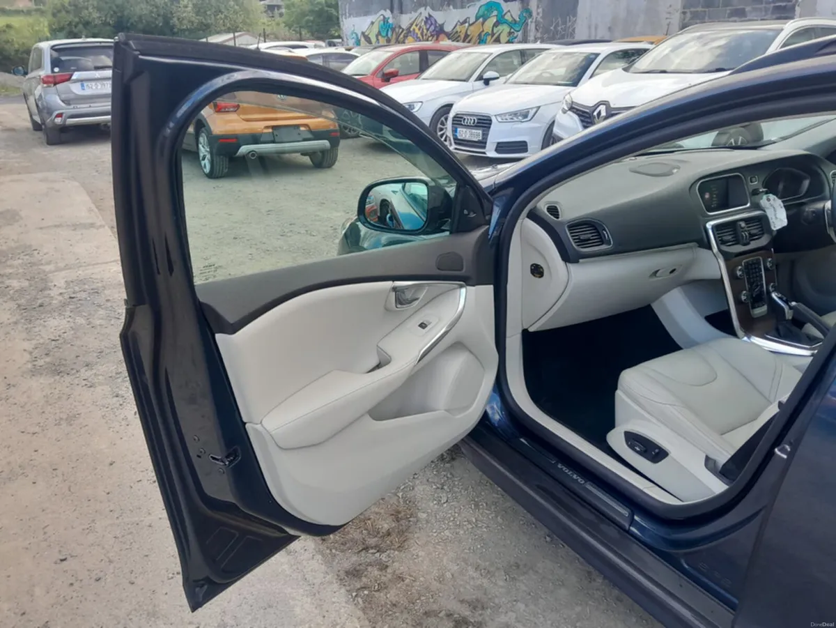 Volvo V60 2.0L Automatic Diesel Low Mileage (8946) - Image 5