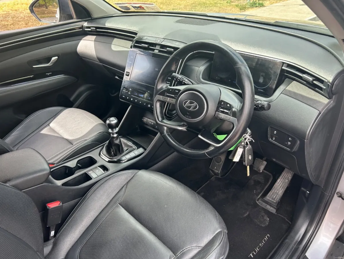 Hyundai Tucson I.7crdi EXECUTIVE 5DR - Image 5