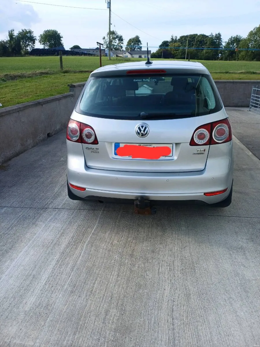 Car - Image 4