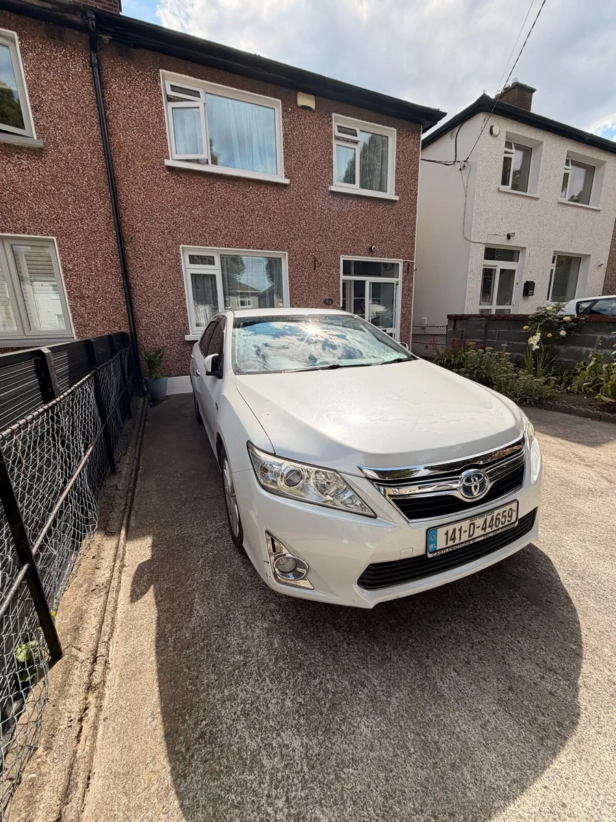 Toyota Camry - Image 6