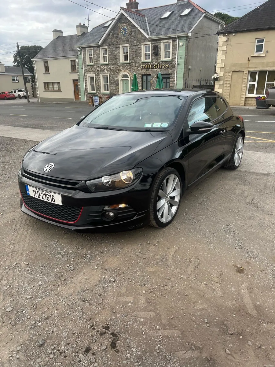 Volkswagen Scirocco 2.0 TDI 2011 - Image 3