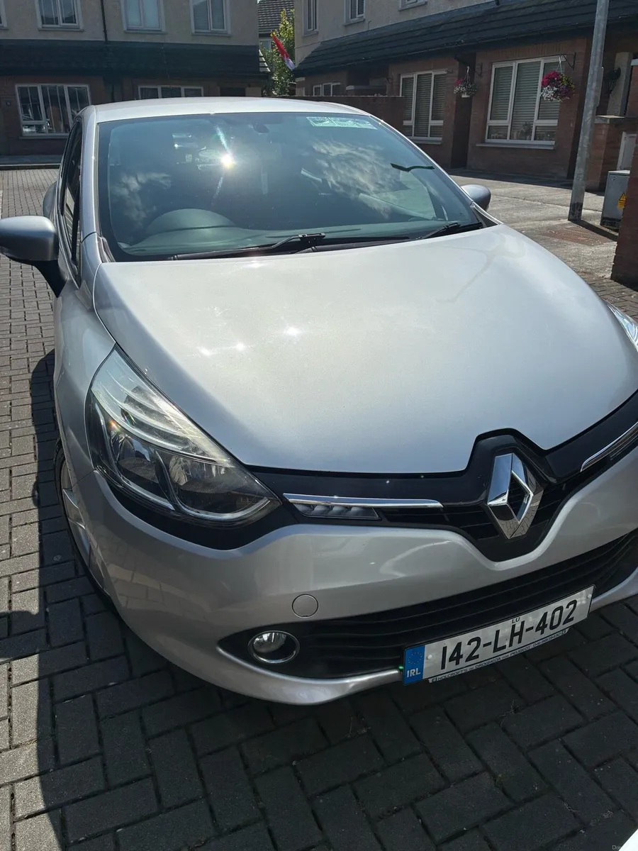 Renault Clio - Image 1