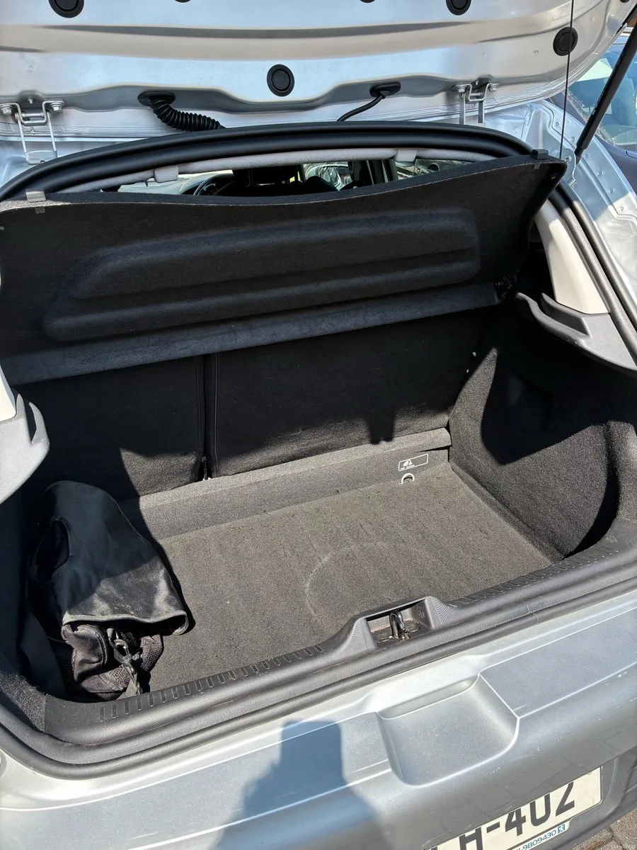 Renault Clio - Image 4