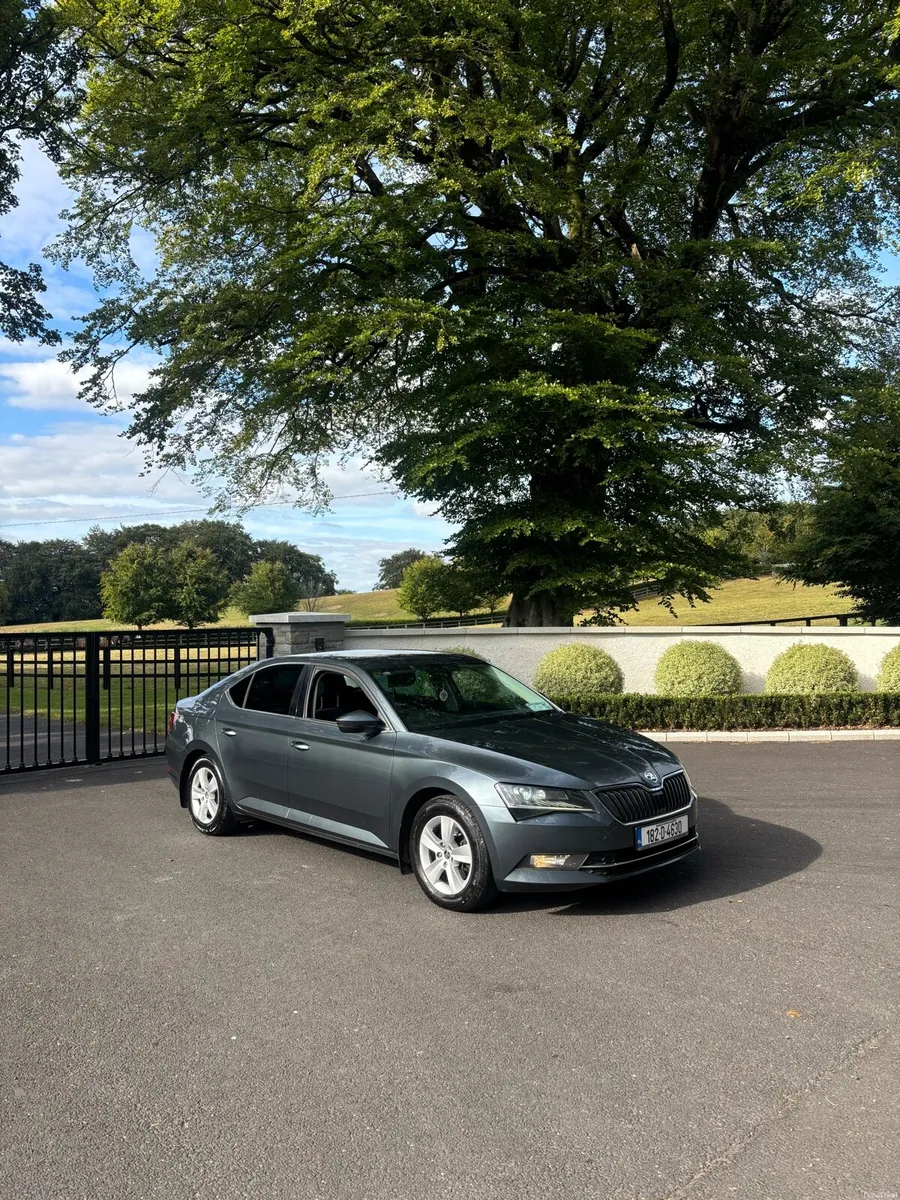 Skoda superb - Image 1