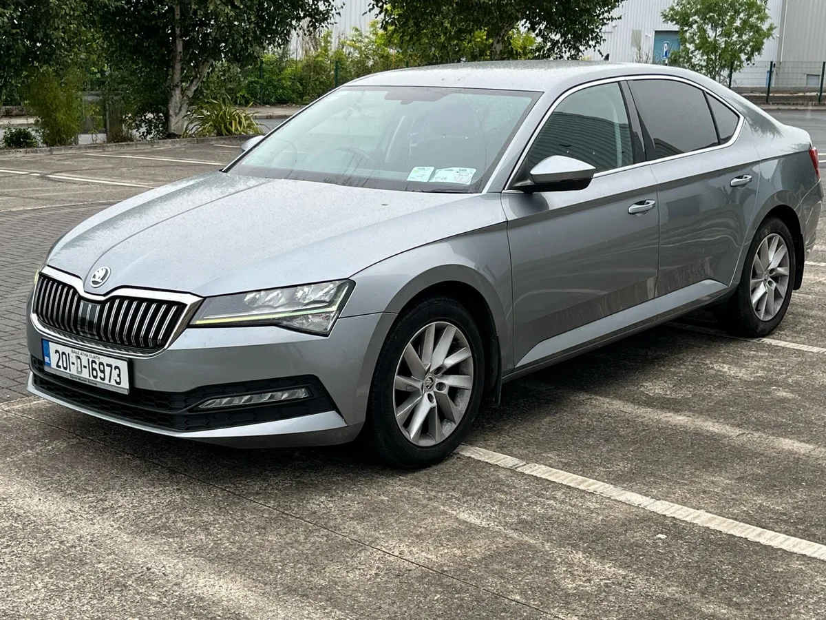 2020 Skoda Superb,2.0L, Immaculate - Image 5