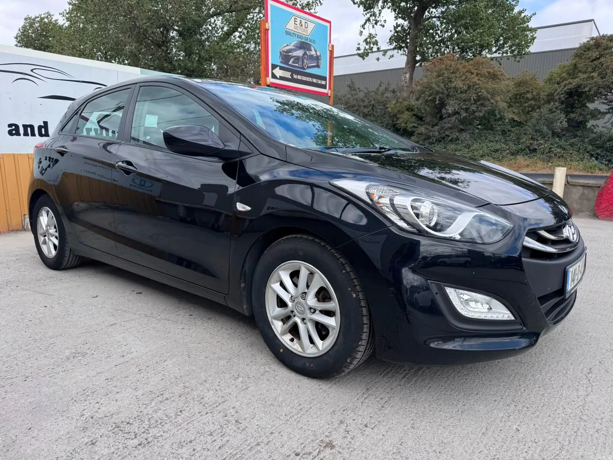 141 Hyundai i30 1.6 Diesel Deluxe Warranty - Image 1