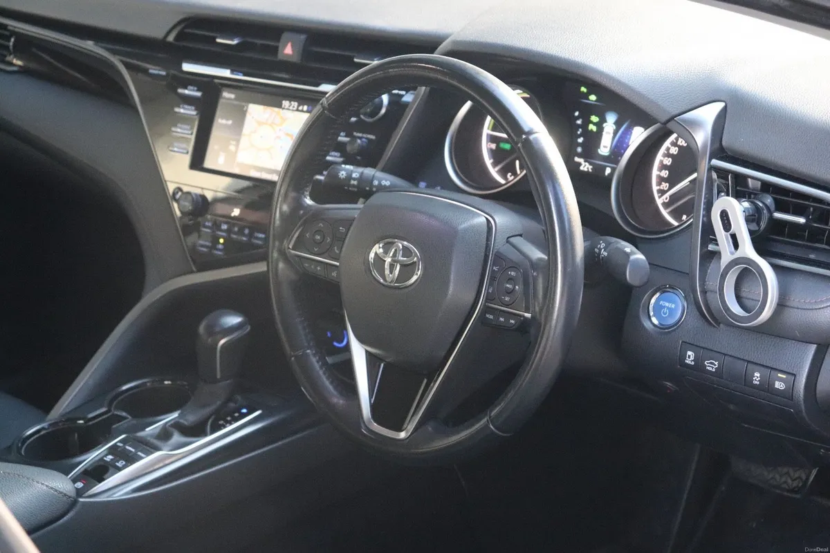 Toyota Camry NCT till 2028 - Image 2