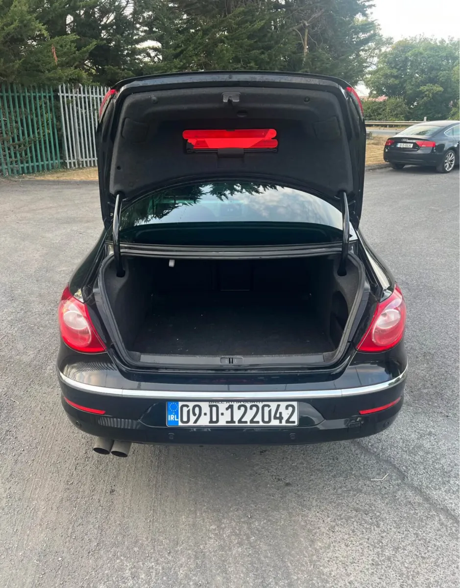 Volkswagen Passat CC DSG - Image 6