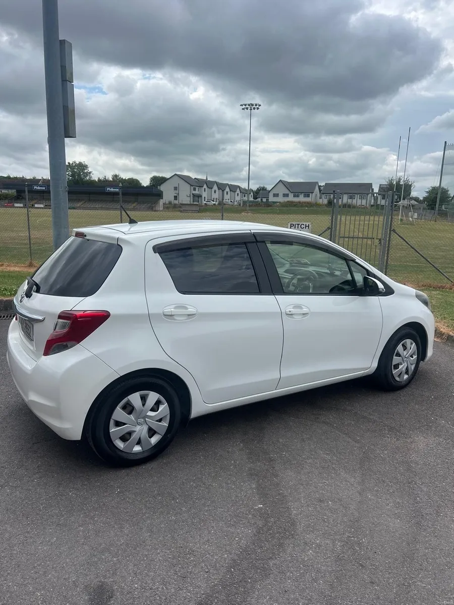 Toyota Vitz 2014 - Image 3