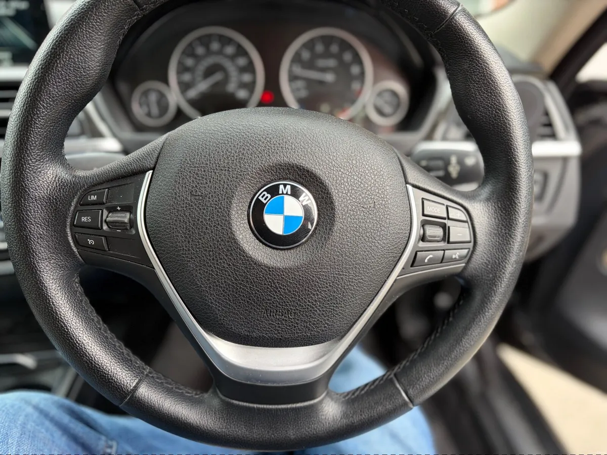 BMW 420i 2016 Coupe - Low Mileage - Image 5