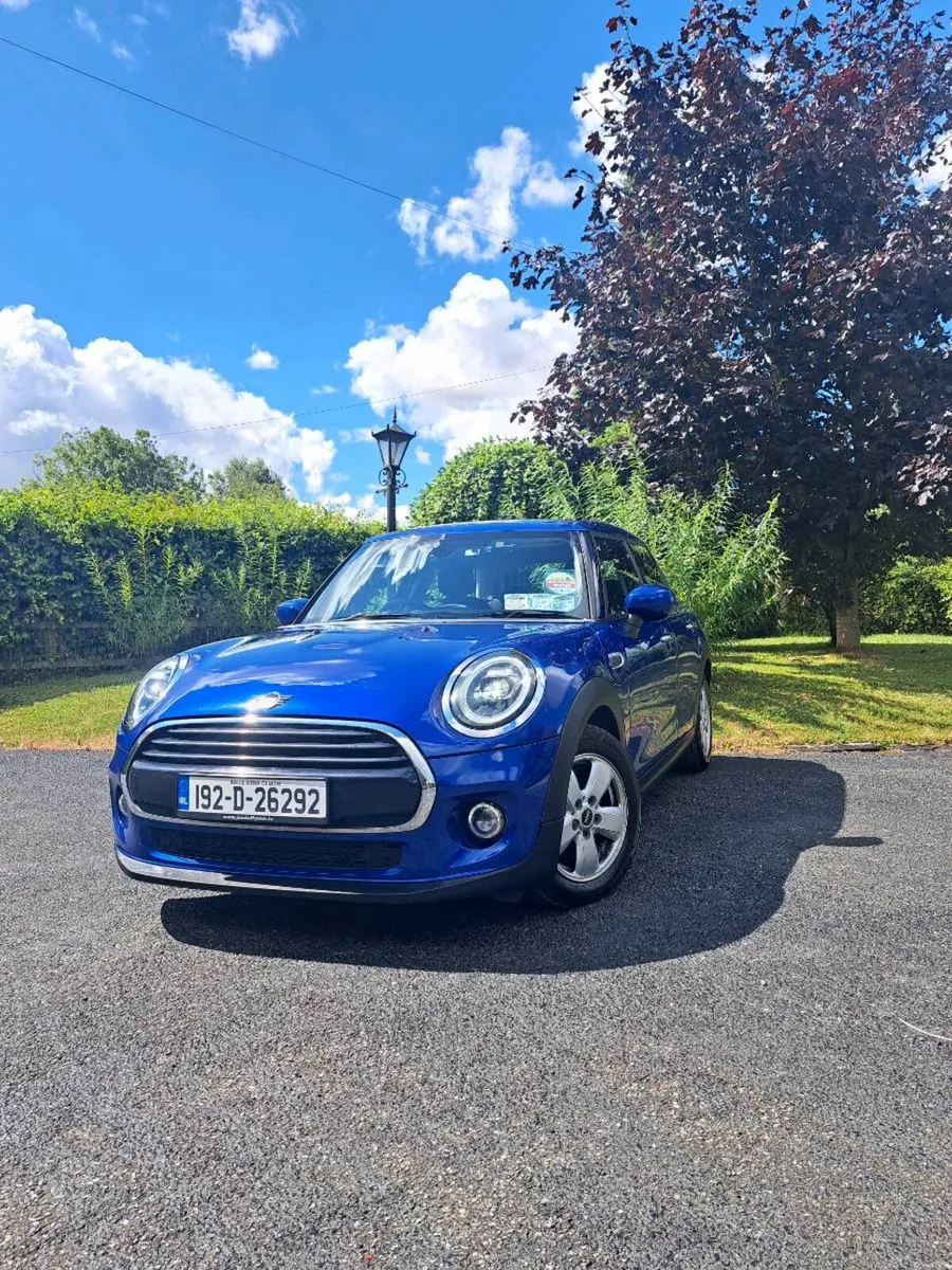 Mini Cooper 4Dr - Image 1