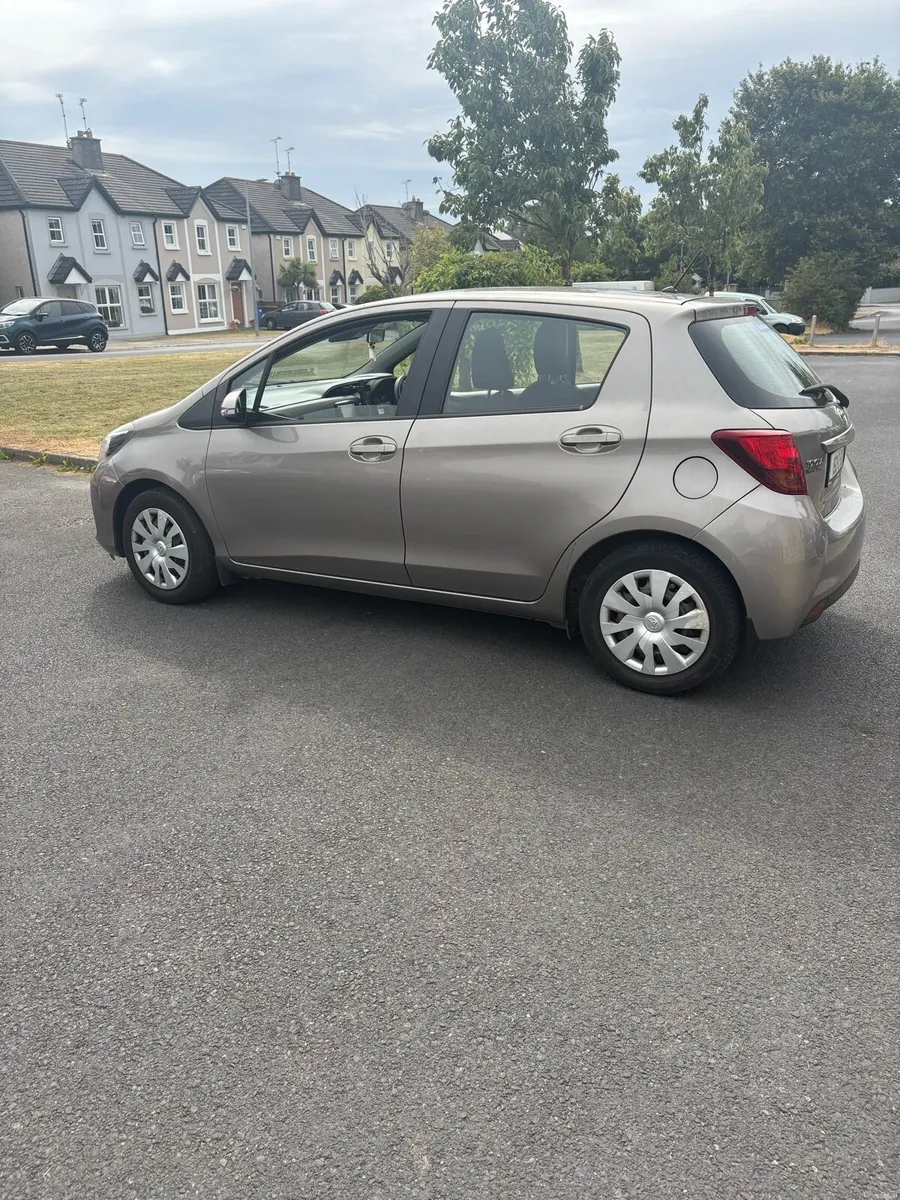 Toyota Yaris - Image 2