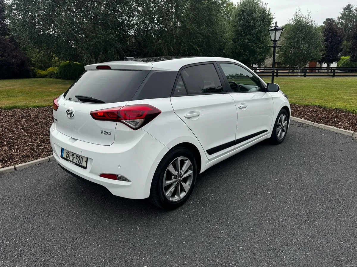 2015 Hyundai I20 1.2 5DR Deluxe - Image 3