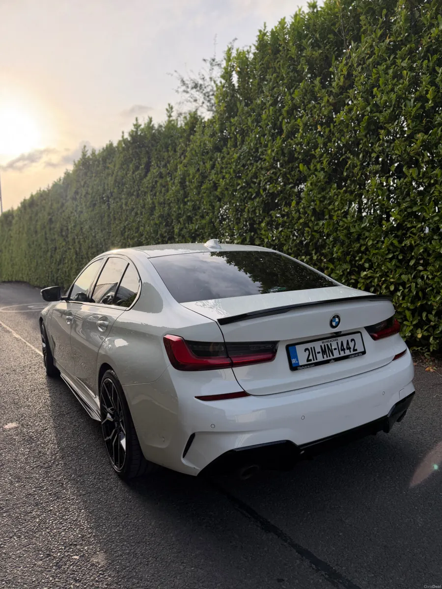 2021 BMW 330E M SPORT AUTO - Image 5