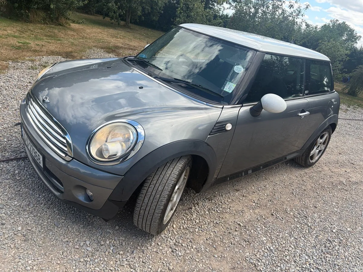 Mini Cooper 2010 (€2350ono) - Image 2