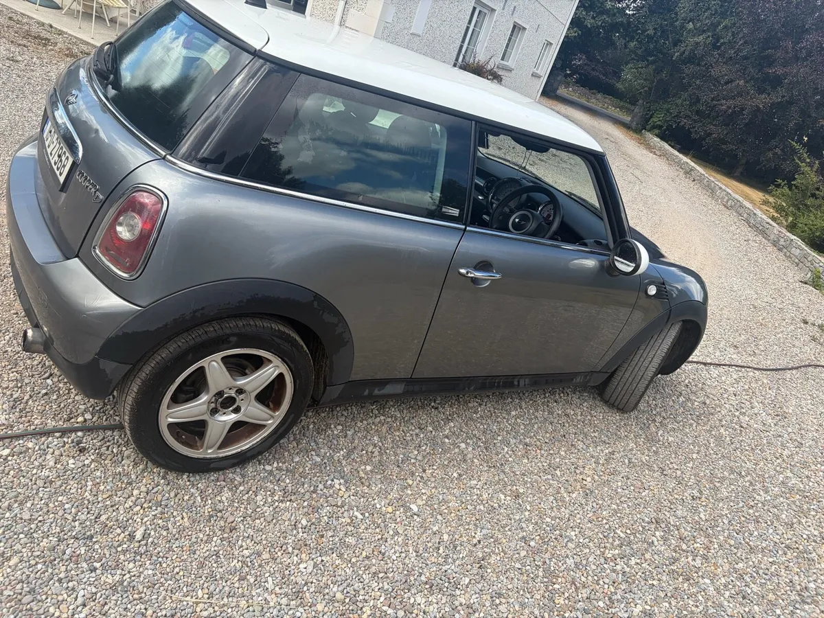 Mini Cooper 2010 (€2350ono) - Image 4