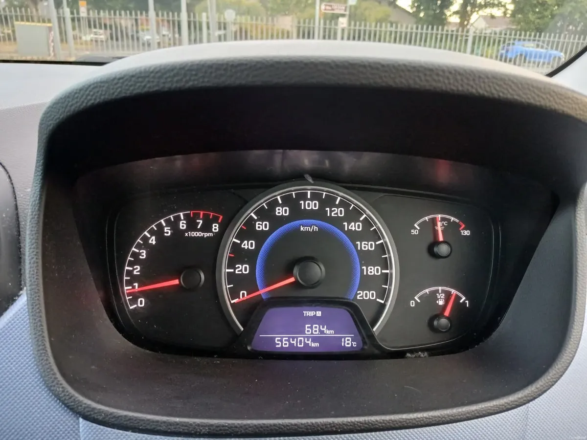 Hyundai i10 2016 One owner New NCT Low mileage 34K - Image 3