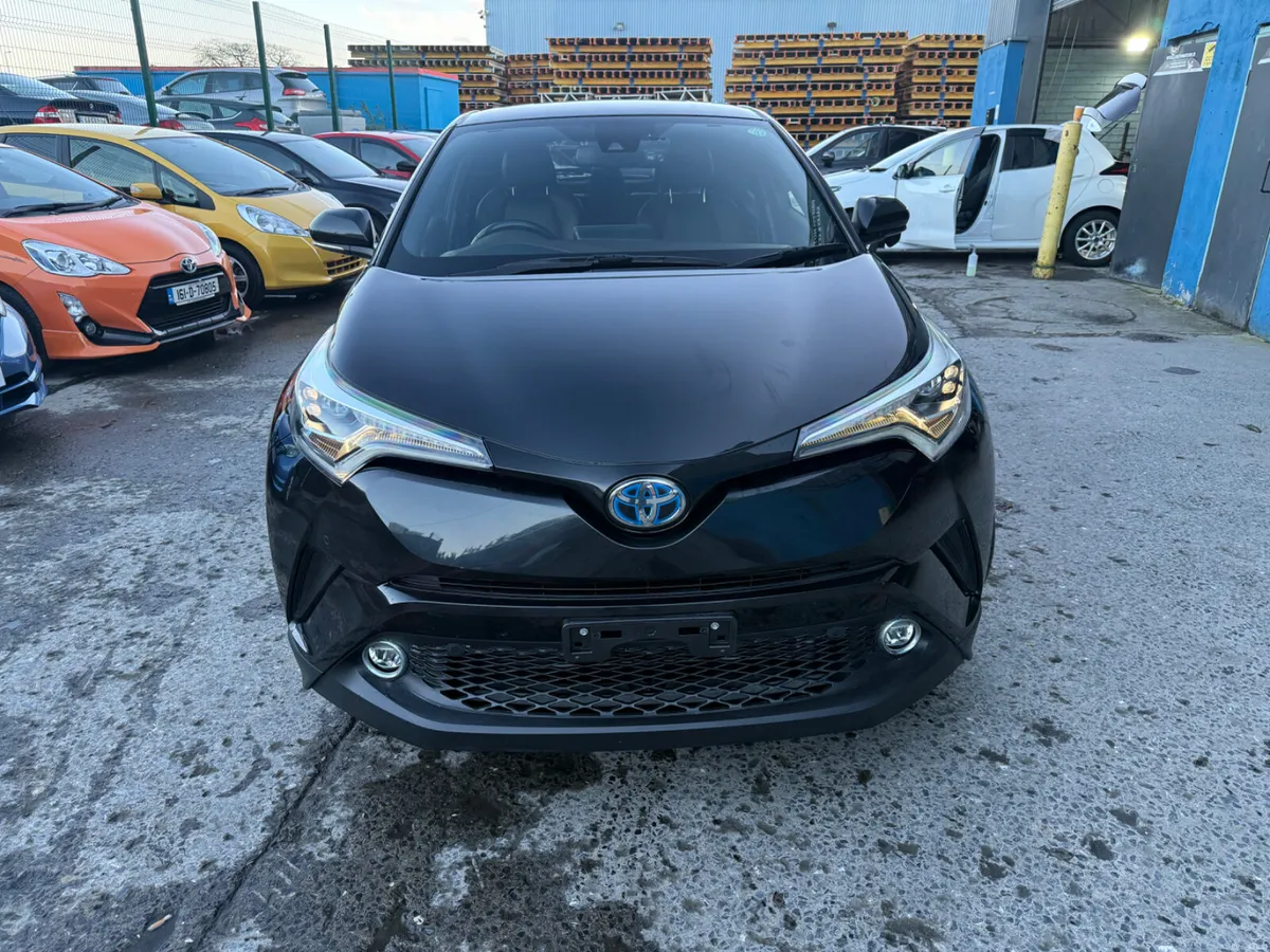 2018 TOYOTA C-HR Hybrid Automatic/ G leather Spec - Image 2