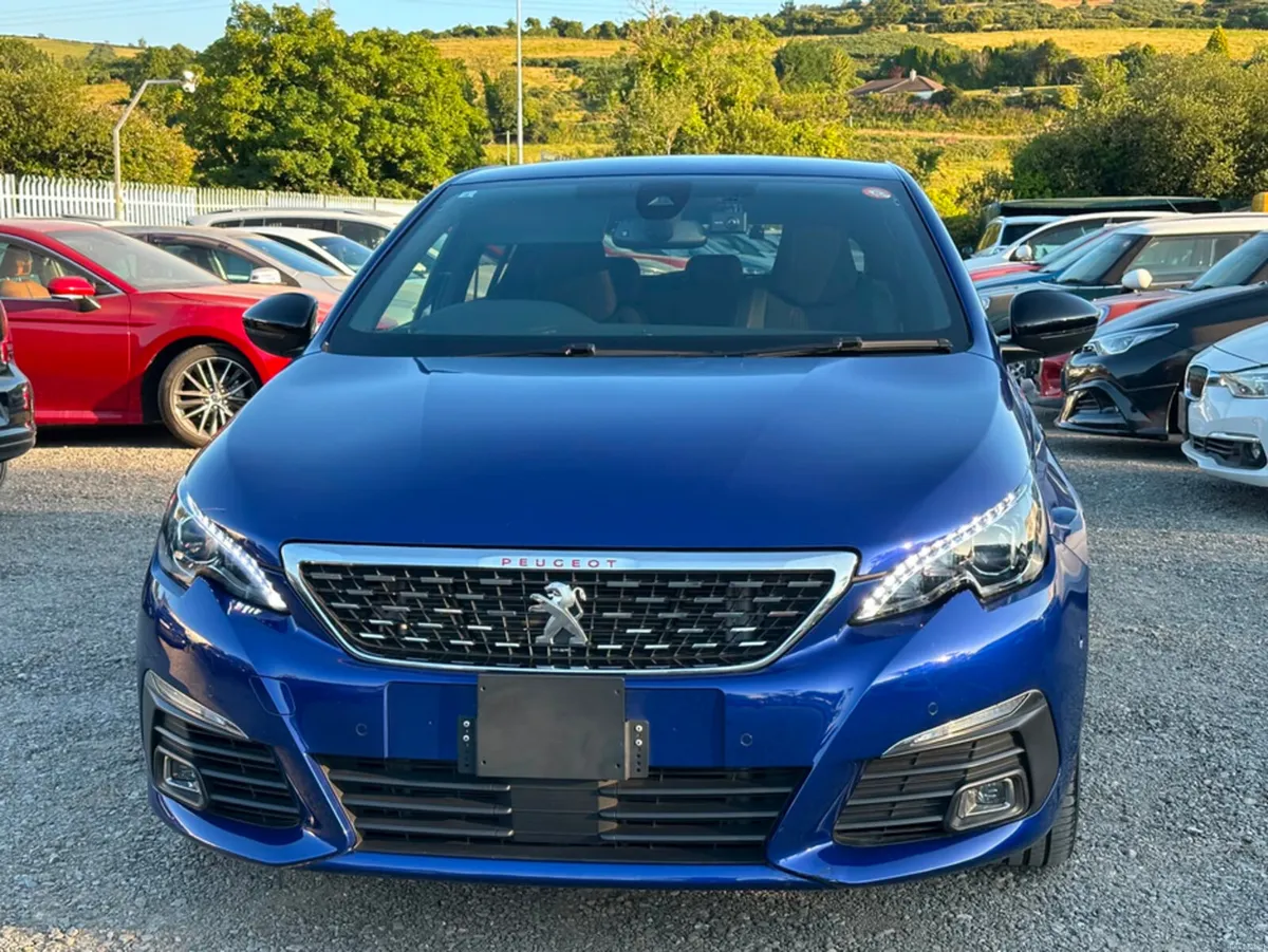 Peugeot 308 1.5L Diesel GT LINE BLUE HDI - Automat - Image 2