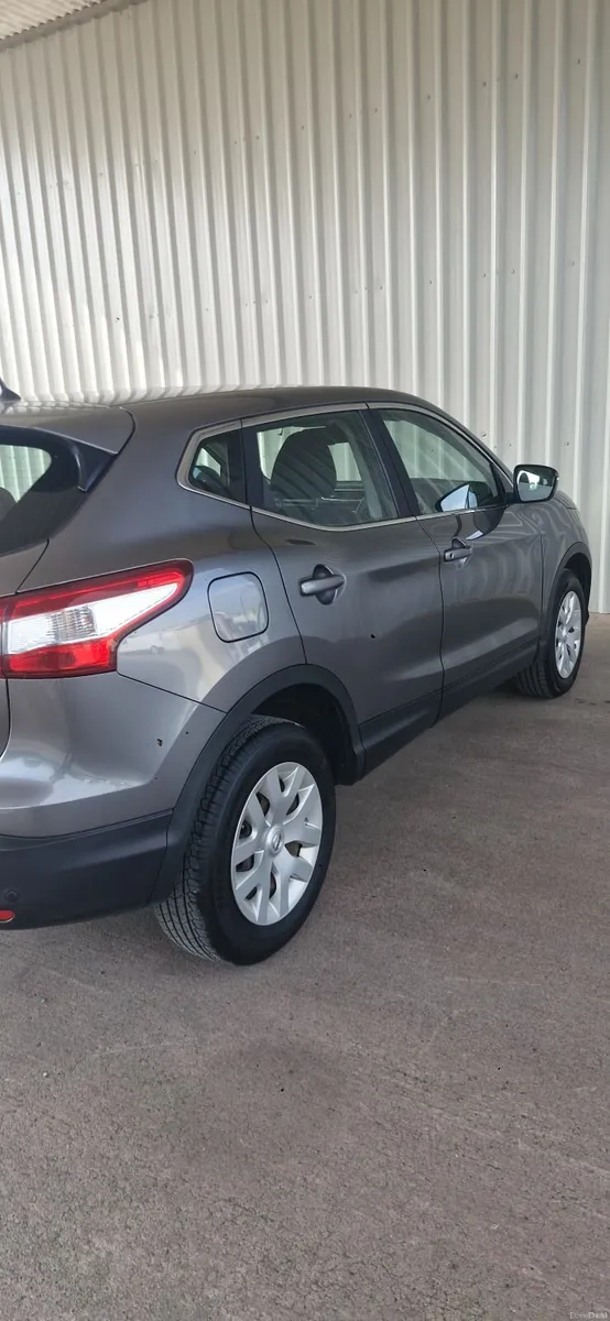 Nissan Qashqai 2016 - Image 2