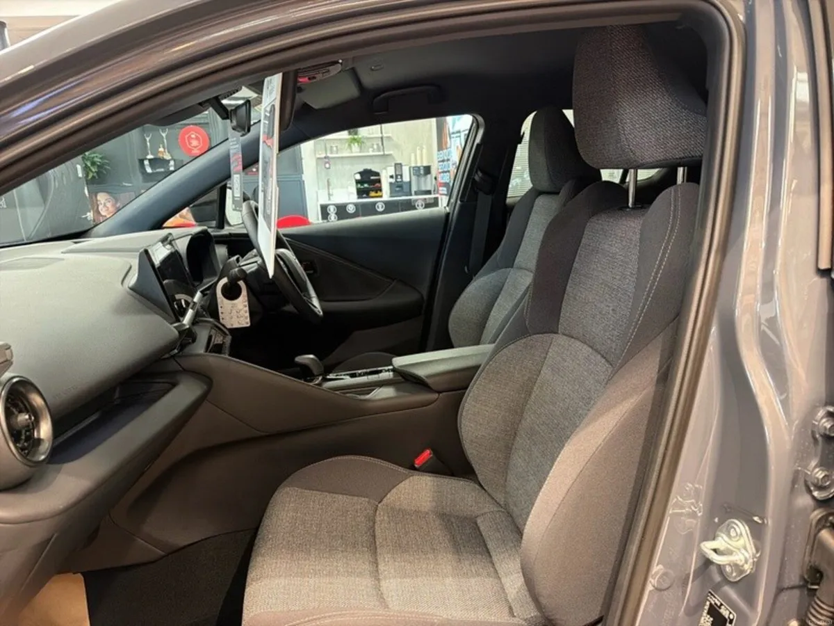 Toyota C-HR AS NEW DEMO PHEV SPORT // ZERO MILEAGE - Image 6
